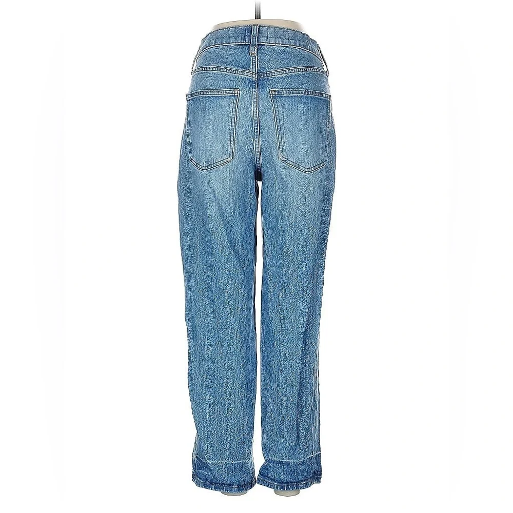 Universal Thread Women's Mid-Rise Baggy Jeans Classic 90's Vintage Straight